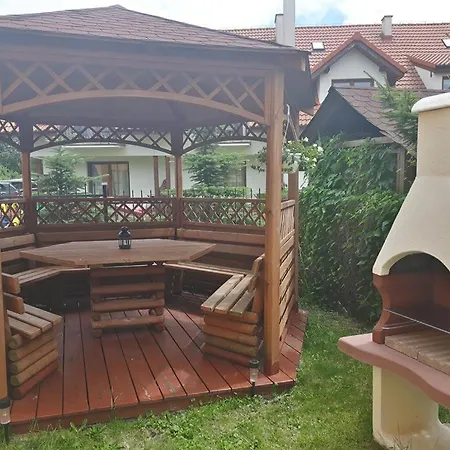 Aleksander בית הארחה